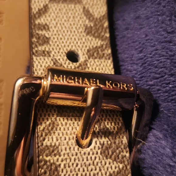 NWOT Michael Kors Belt Bag (S/M) - Picture 6 of 8